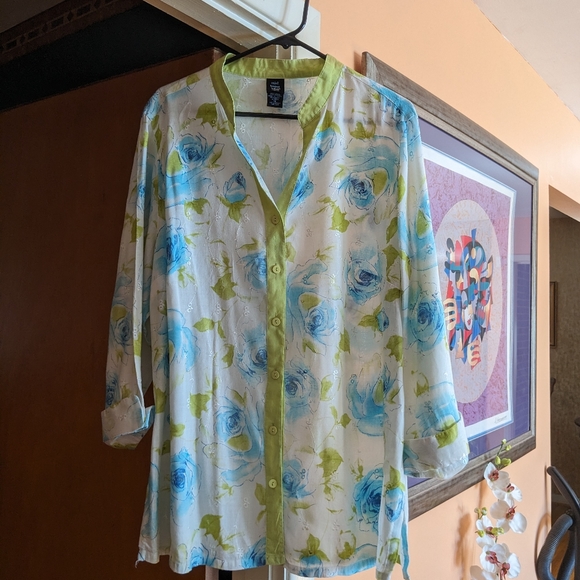 Tropical and Cool Linen Jacket/Shirt - Picture 8 of 8